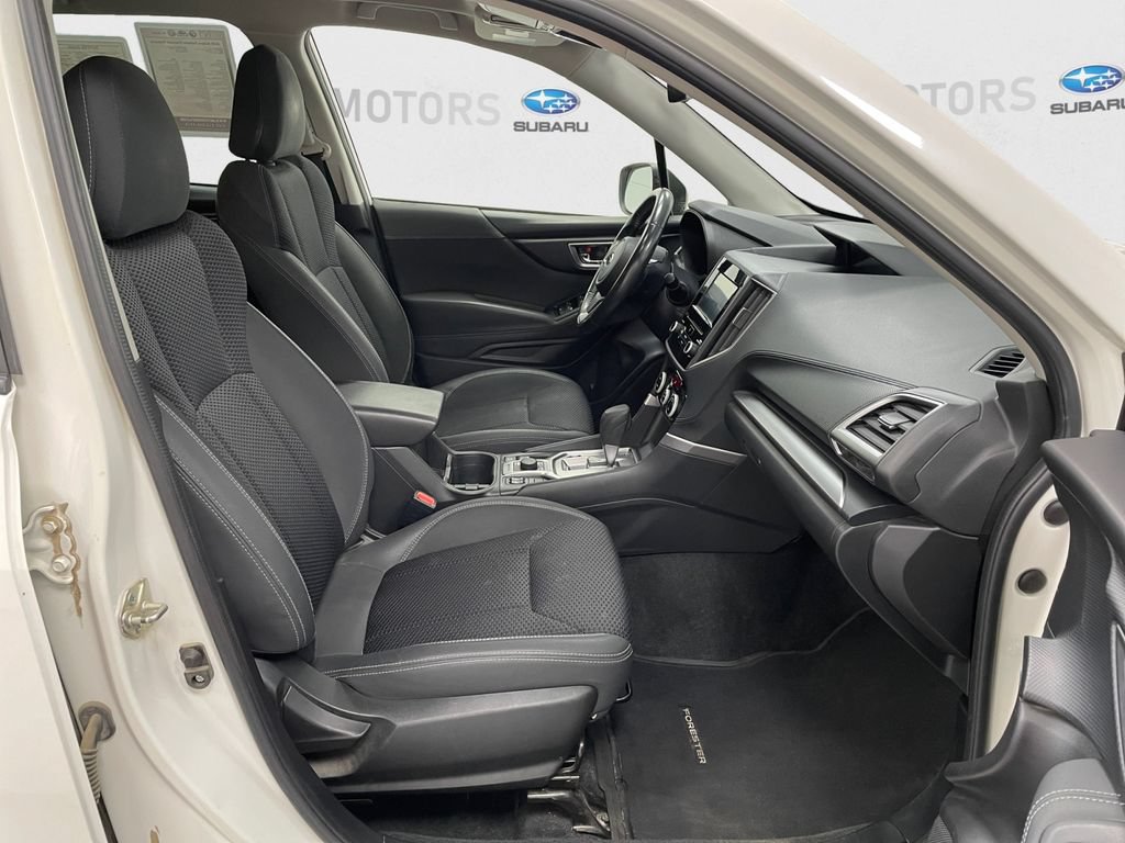 Used 2020 Subaru Forester Premium AWD/4WD image 13