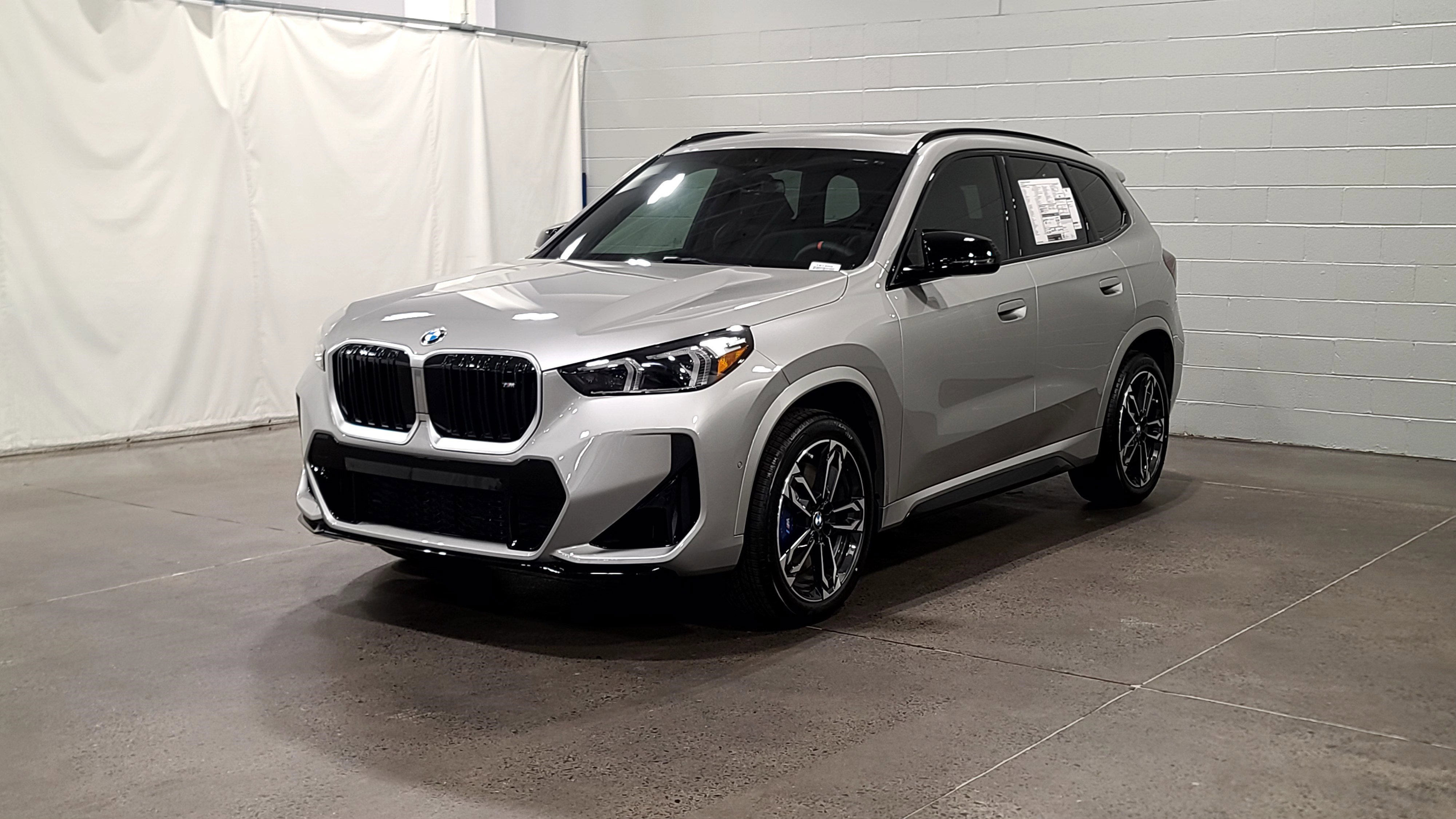 Used 2026 BMW X1 M35i w/ Convenience Package AWD/4WD image 3