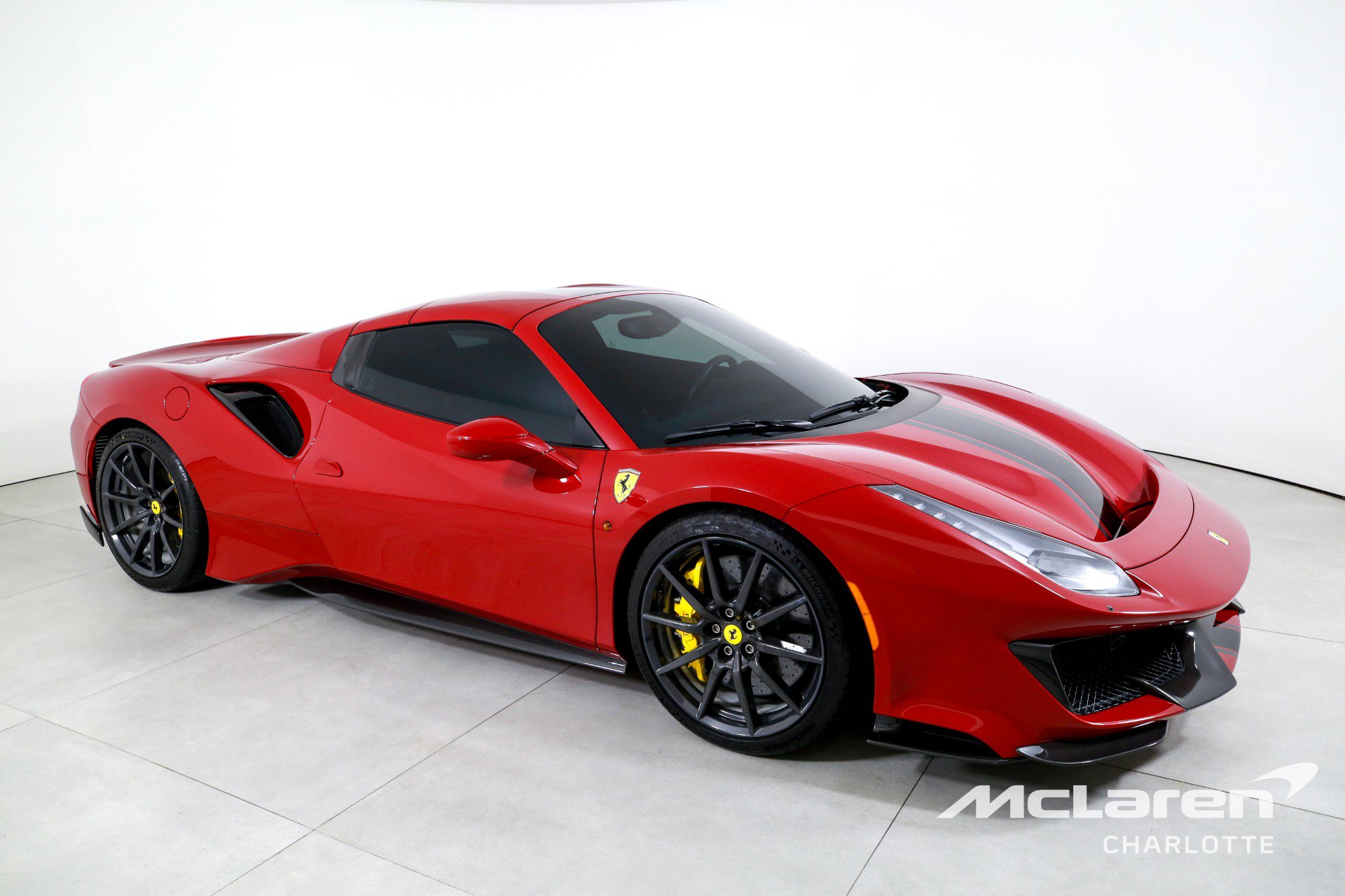 Used 2020 Ferrari 488 Pista Spider image 3