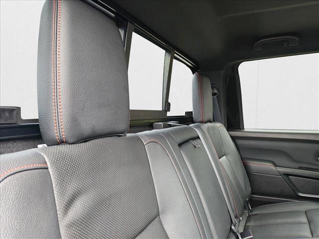 Used 2024 Nissan Titan PRO-4X w/ Pro-4x Convenience Package image 24