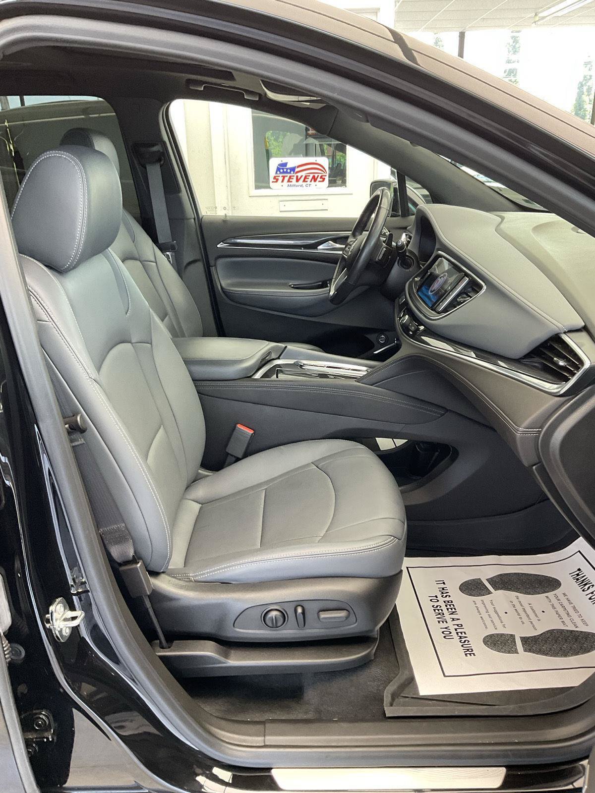 Used 2024 Buick Enclave Essence w/ Experience Buick Package AWD/4WD image 11