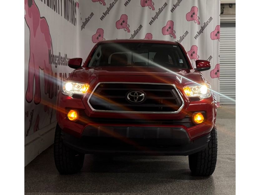Used 2021 Toyota Tacoma SR5 image 5