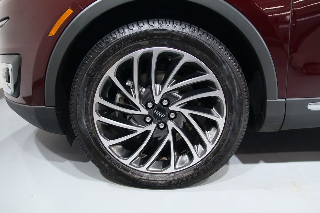 Used 2019 Lincoln Nautilus Reserve w/ Class II Trailer Tow Package AWD/4WD image 18