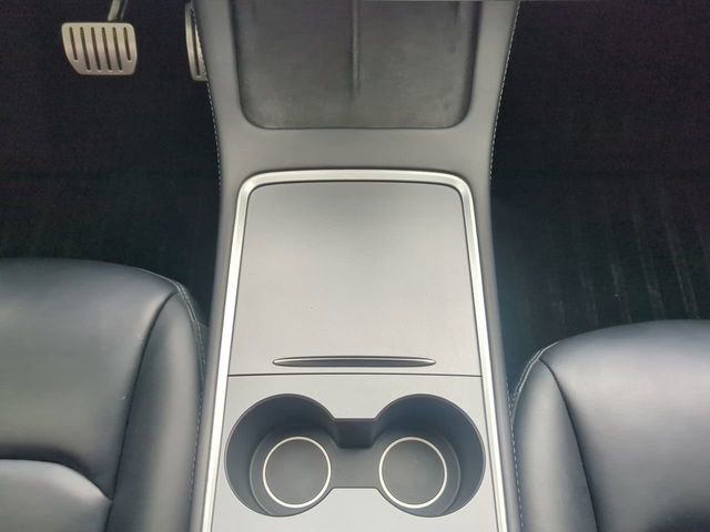 Used 2022 Tesla Model Y Performance image 22
