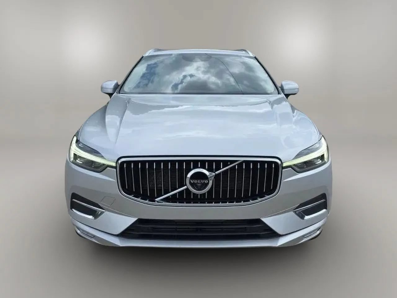 Used 2021 Volvo XC60 T5 Inscription w/ Advanced Package FWD image 4