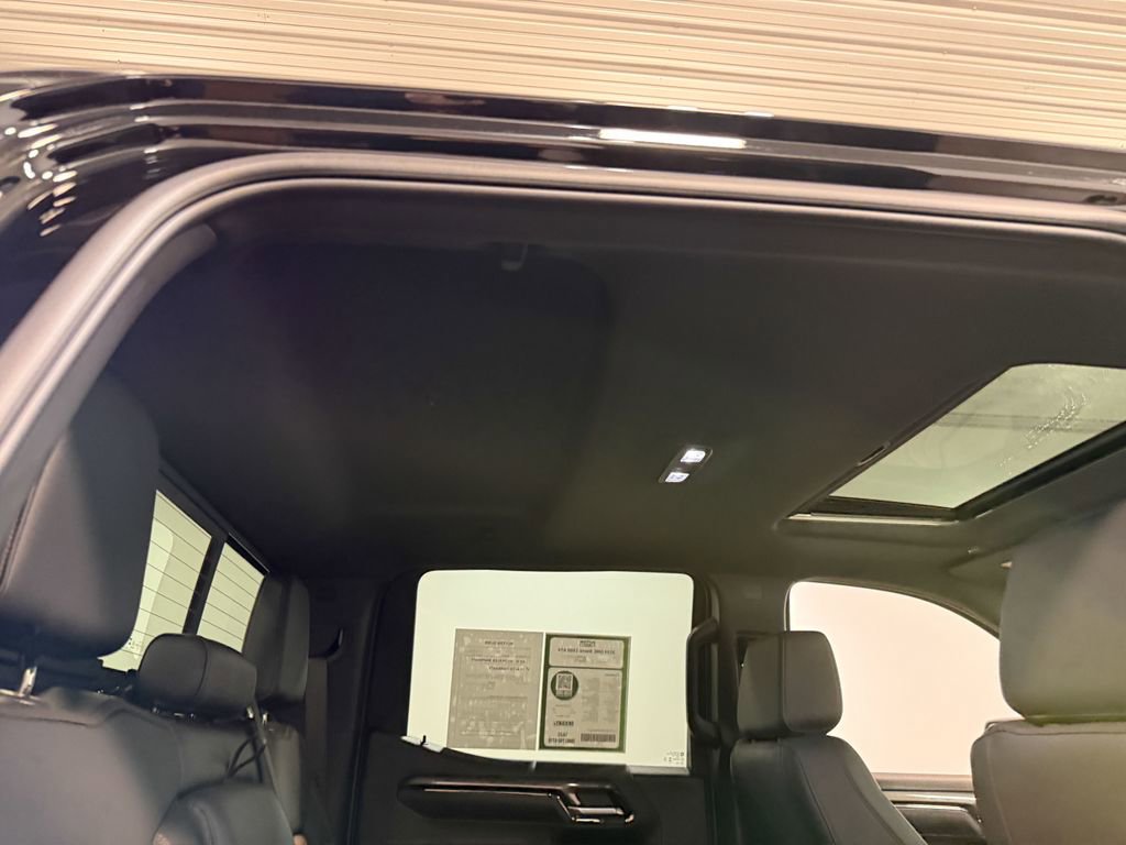 Used 2024 GMC Sierra 1500 AT4 w/ Technology Package image 69