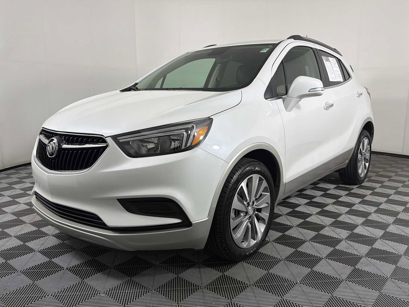 Used 2019 Buick Encore Preferred FWD image 3