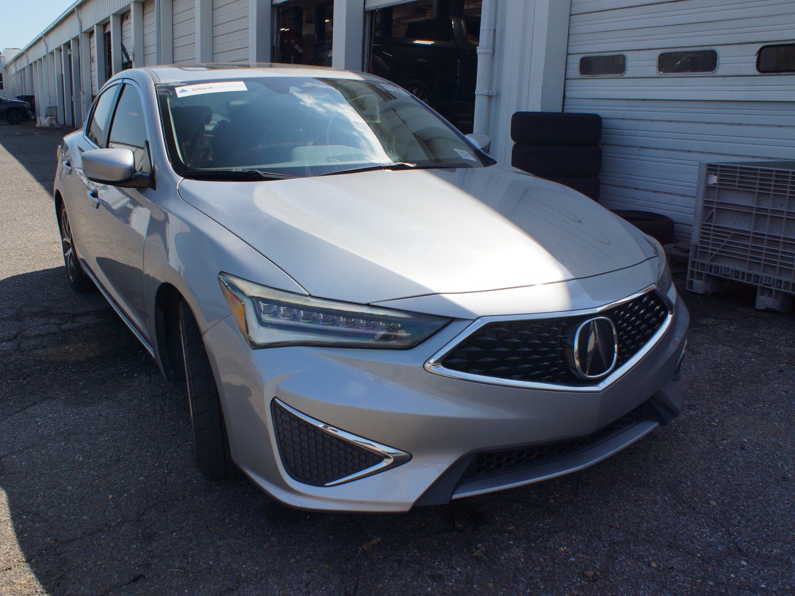 Used 2020 Acura ILX w/ Premium Package FWD image 3