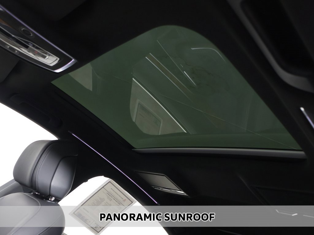 Used 2023 Audi A8 L 3.0T w/ Luxury Package image 4