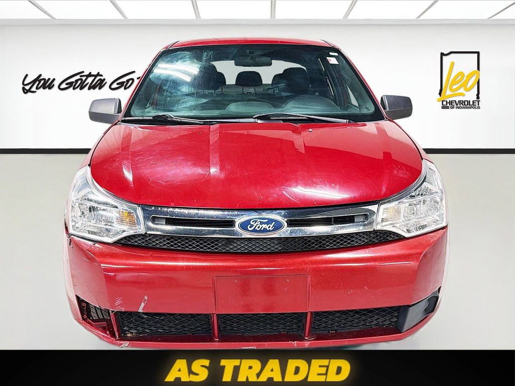 Used 2011 Ford Focus SE image 2