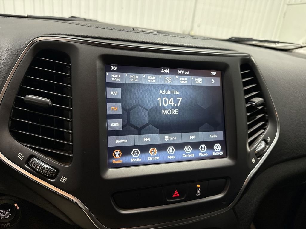 Used 2022 Jeep Cherokee Latitude Lux AWD/4WD image 13