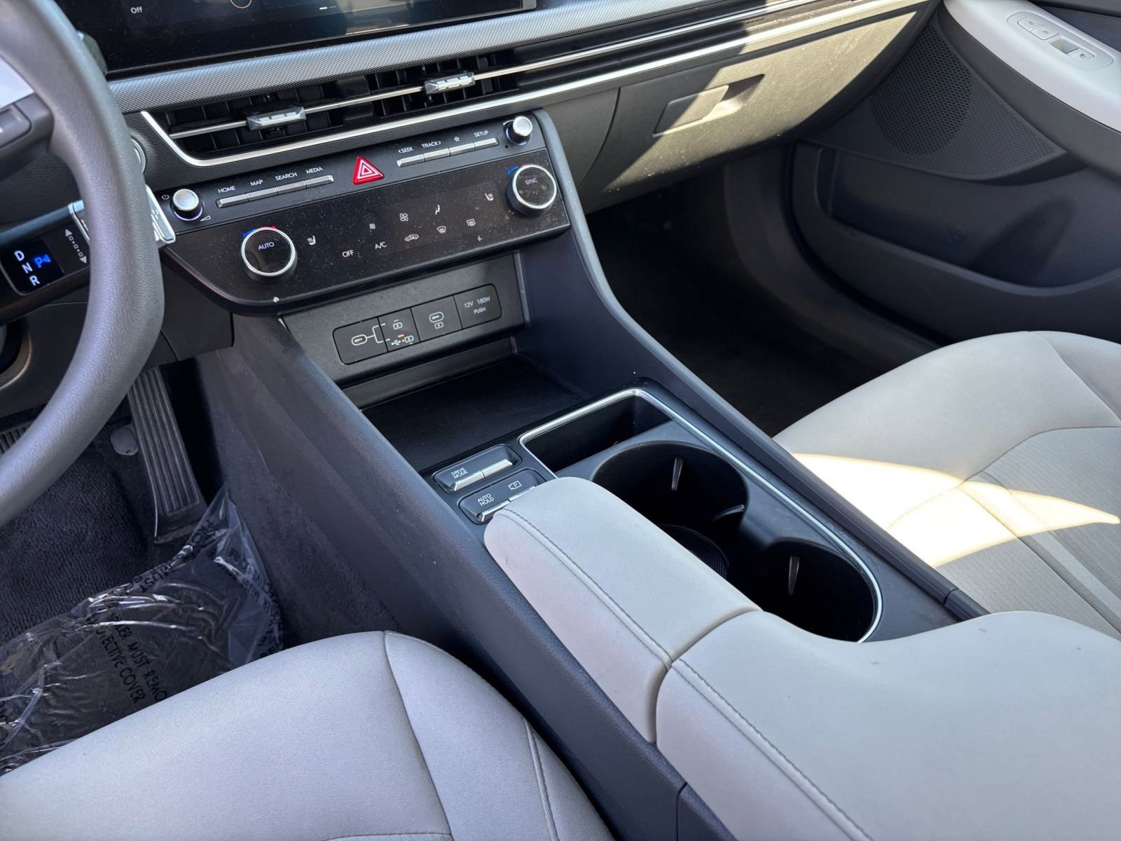 Used 2025 Hyundai Sonata SEL FWD image 41