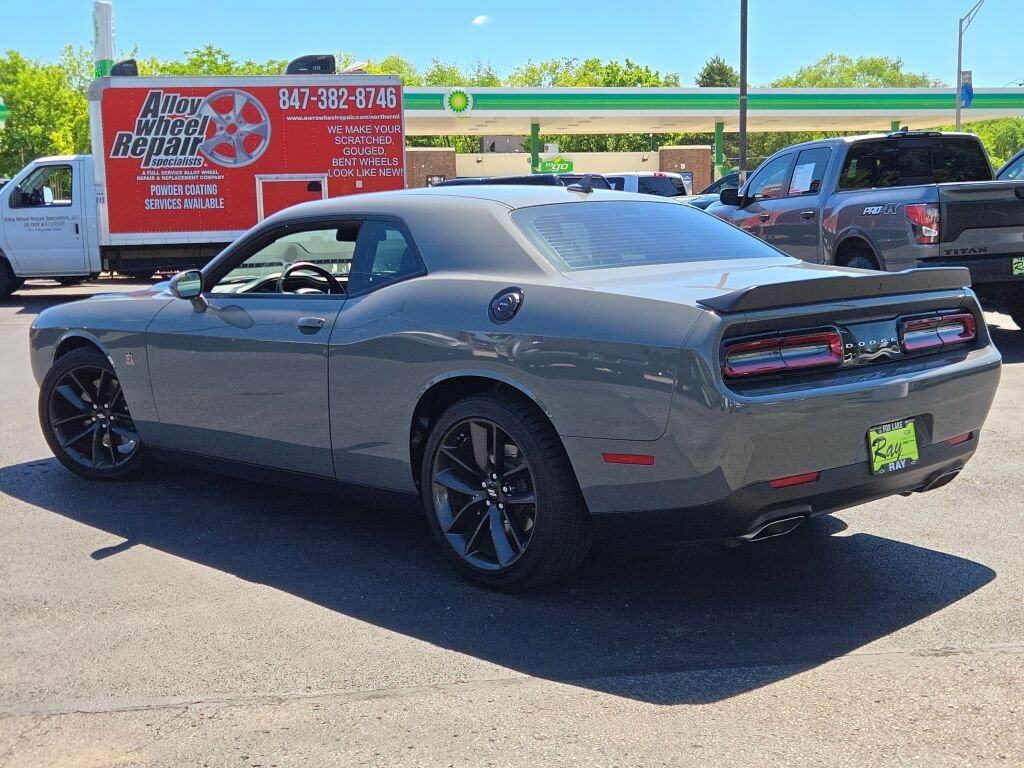 Certified 2019 Dodge Challenger R/T Scat Pack RWD image 11