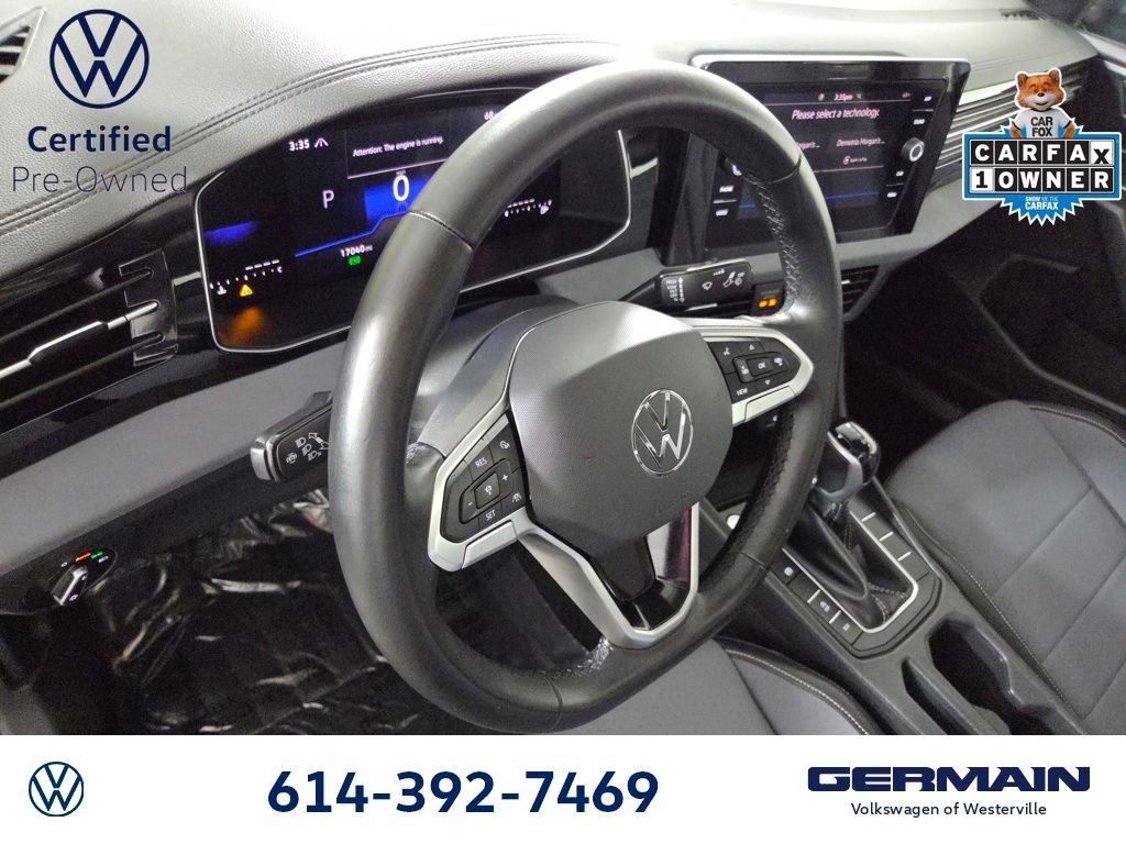 Certified 2025 Volkswagen Jetta SE w/ Sunroof Package image 18