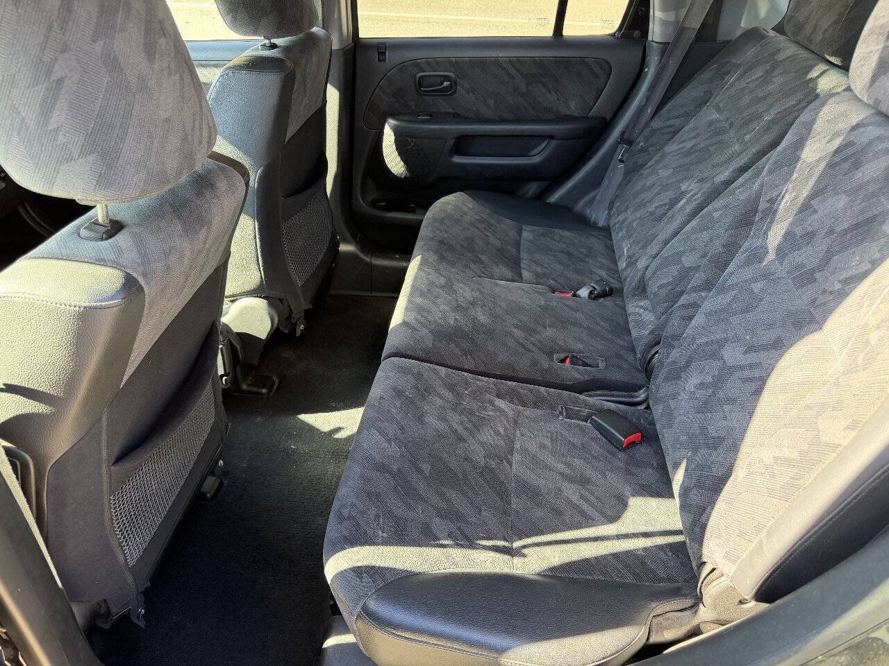 Used 2004 Honda CR-V EX image 12