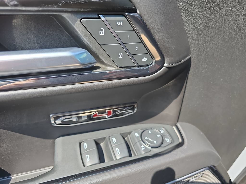 Used 2024 GMC Sierra 1500 AT4X AWD/4WD image 31