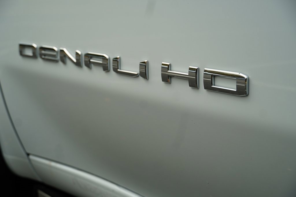 New 2026 GMC Sierra 3500 Denali Ultimate image 9