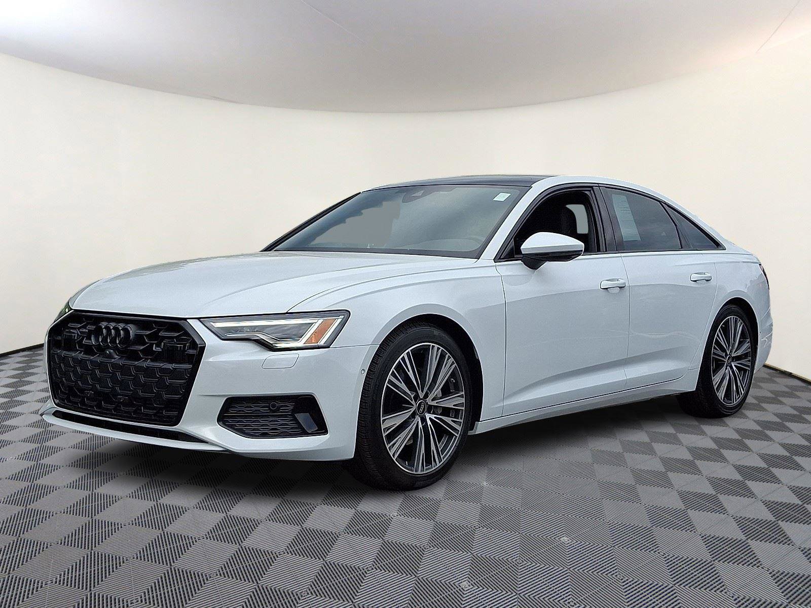 Used 2024 Audi A6 2.0T Premium w/ Convenience Package AWD/4WD image 3