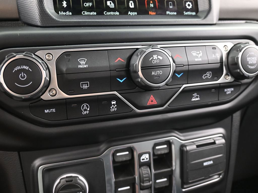 Used 2022 Jeep Wrangler Unlimited Sport image 21