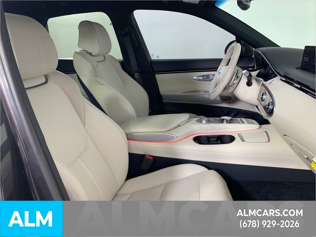 Used 2023 Genesis Electrified GV70 Advanced image 31