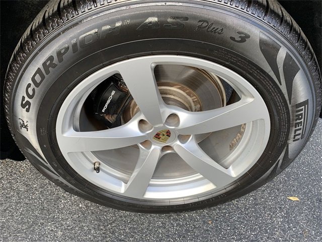 Used 2021 Porsche Macan image 35