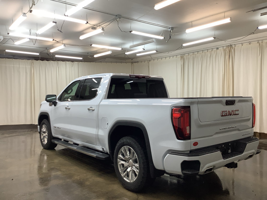 New 2026 GMC Sierra 1500 Denali w/ Technology Package AWD/4WD image 8