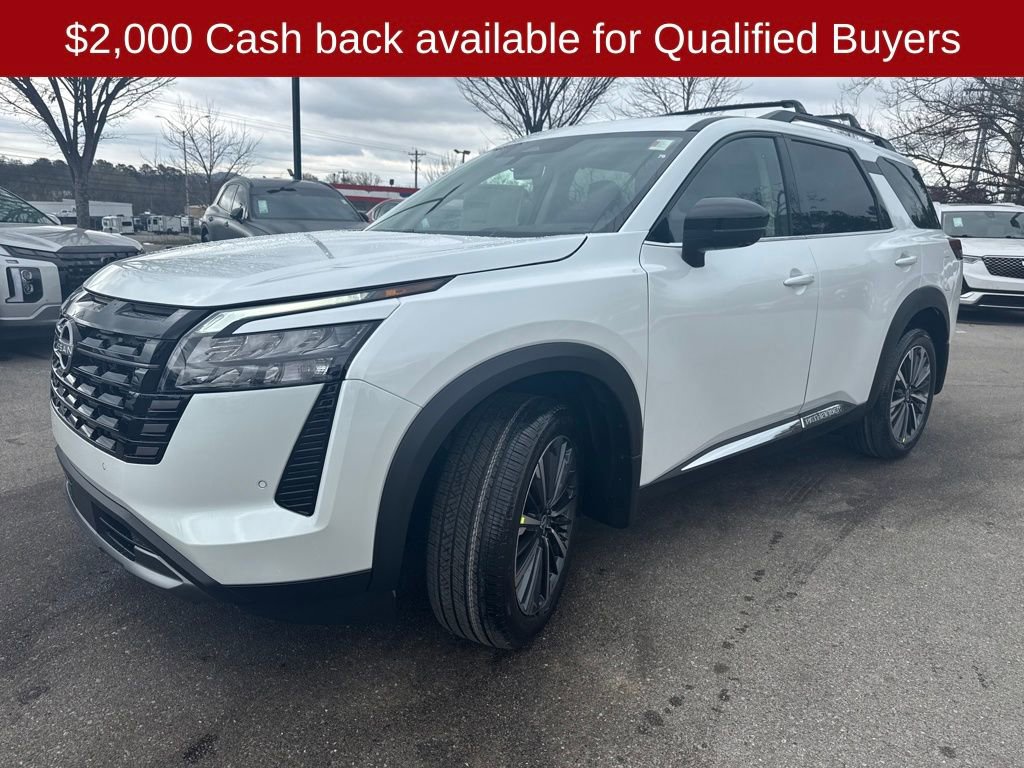 New 2026 Nissan Pathfinder Platinum image 3