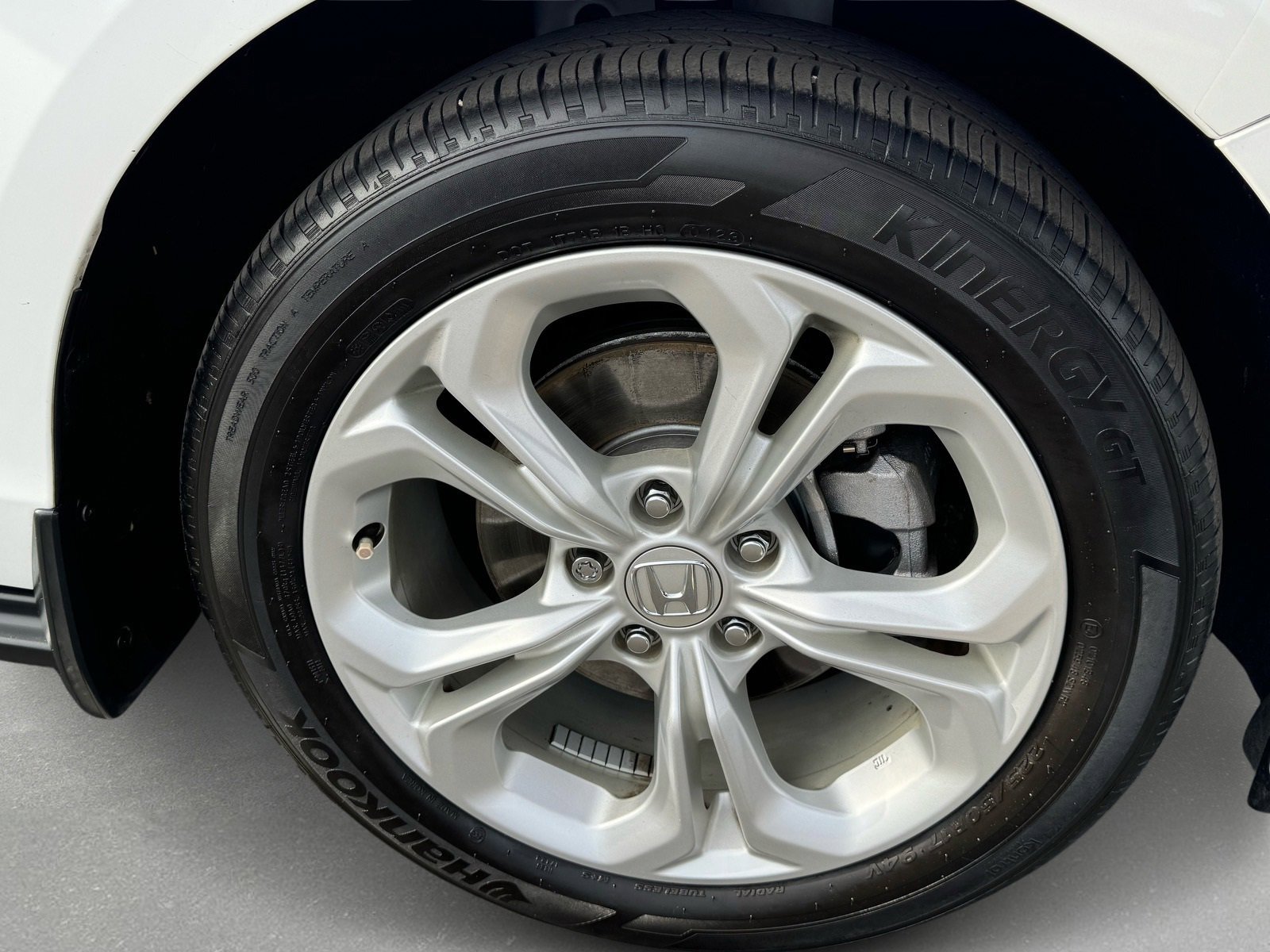 Used 2023 Honda Accord LX image 10