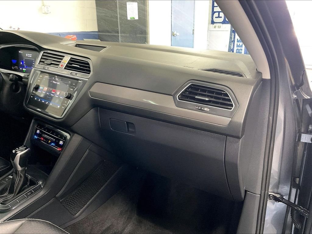 Certified 2023 Volkswagen Tiguan SE AWD/4WD image 13