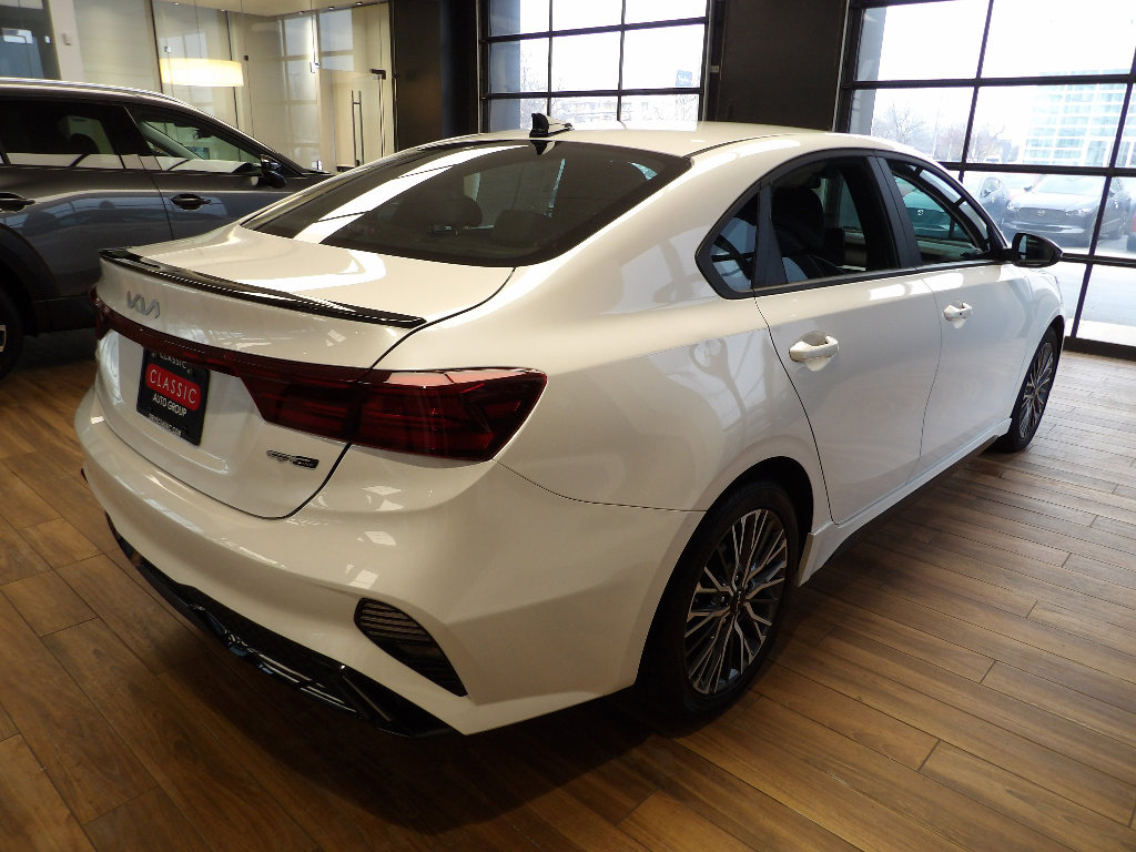 Used 2023 Kia Forte GT-Line image 6