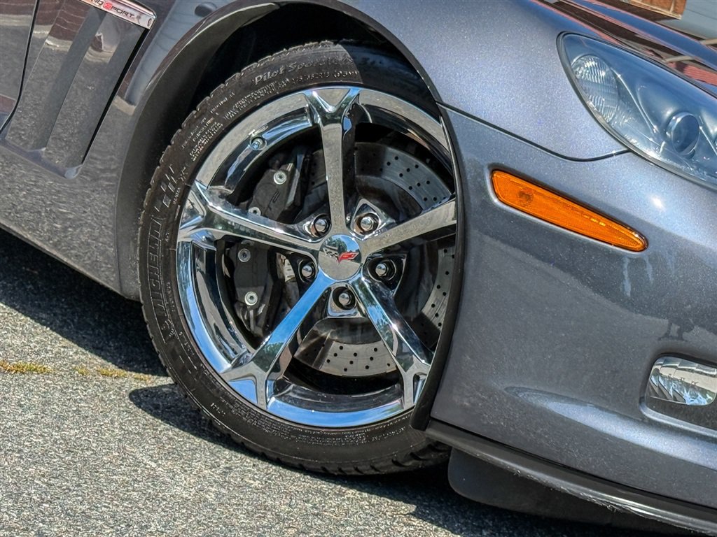Used 2012 Chevrolet Corvette Grand Sport w/ 3LT Preferred Equipment Group RWD image 32