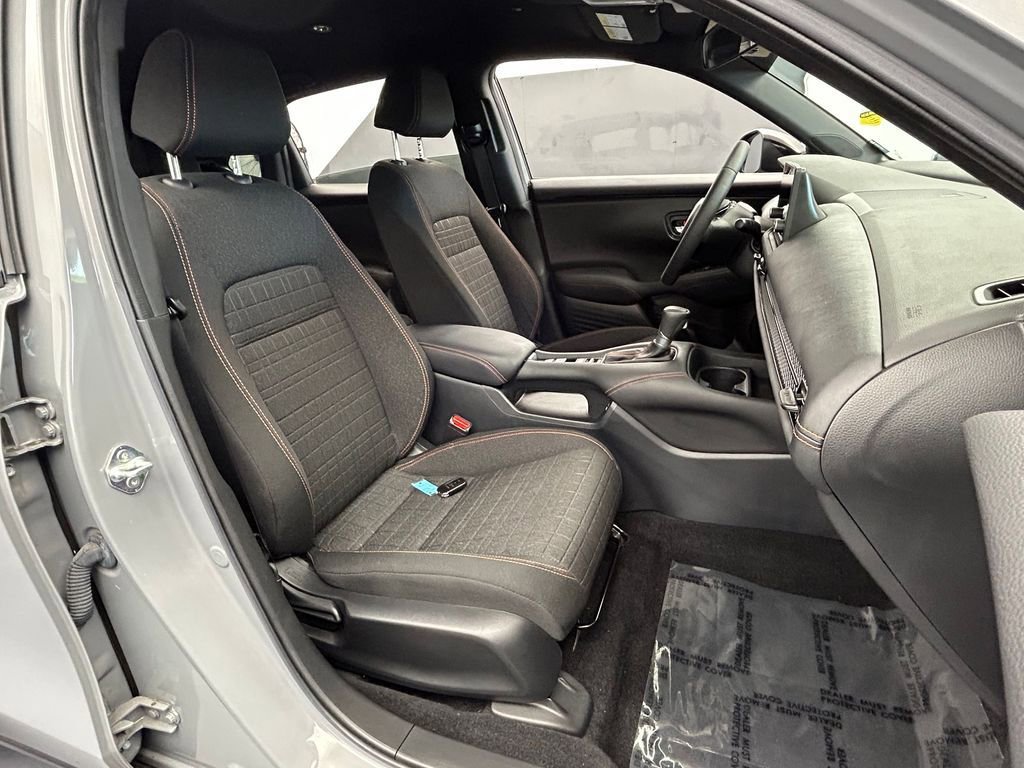 Used 2024 Honda HR-V Sport image 47