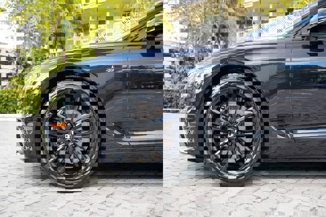 Used 2020 Bentley Continental GT V8 image 13