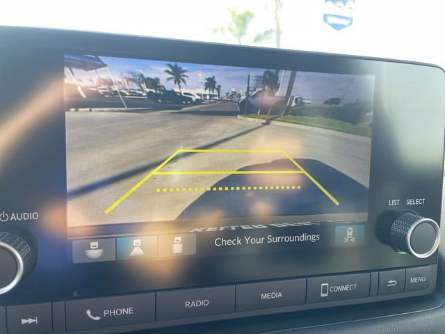 Used 2025 Honda HR-V Sport image 14