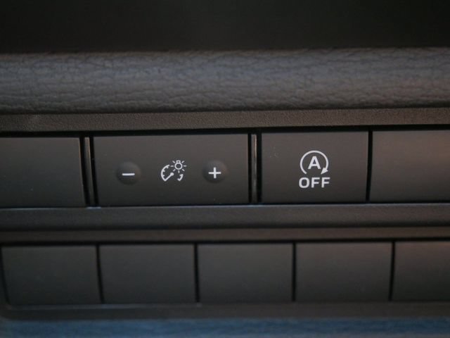Used 2026 Mitsubishi Outlander SE AWD/4WD image 16