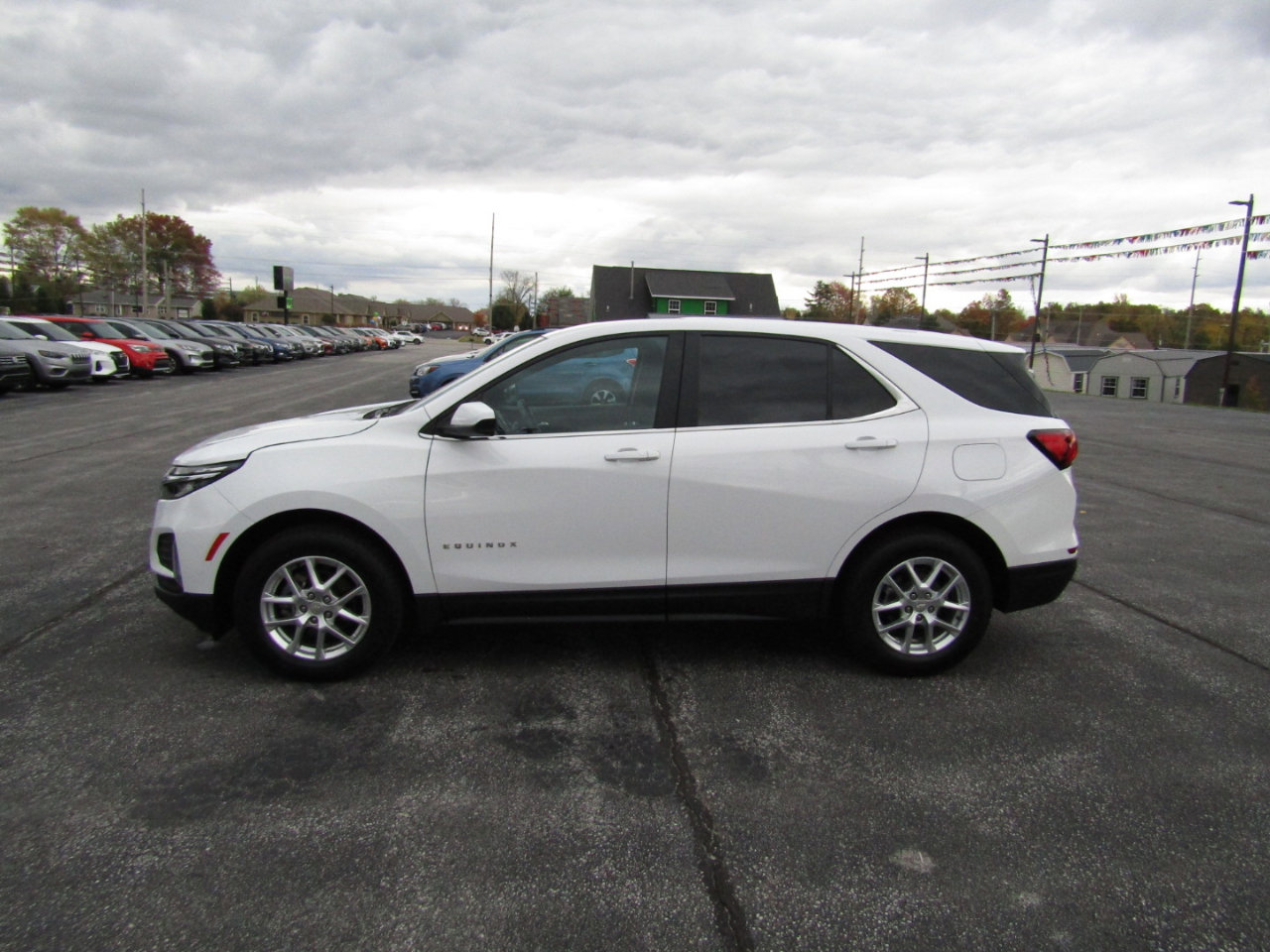 Used 2022 Chevrolet Equinox LT image 4