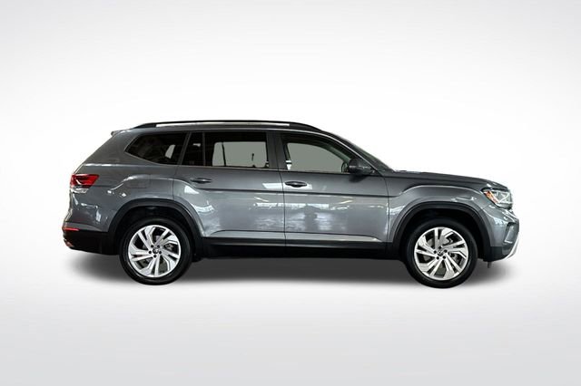 Used 2021 Volkswagen Atlas SE image 3