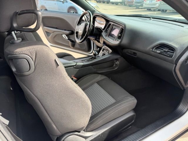 Used 2021 Dodge Challenger SXT w/ Blacktop Package image 41