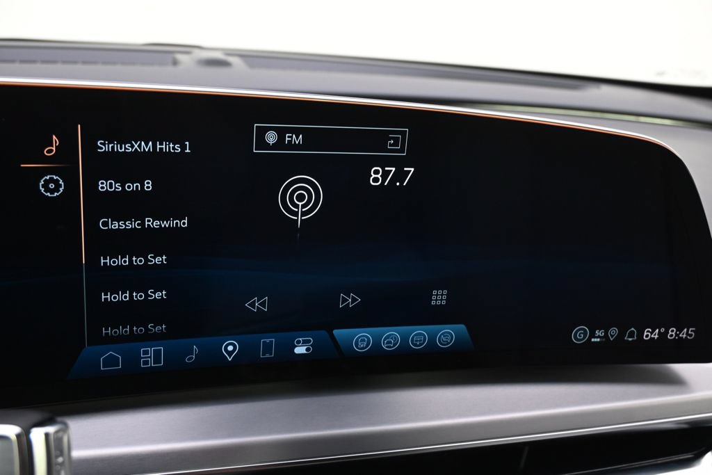 New 2026 Cadillac Lyriq Luxury AWD/4WD image 27