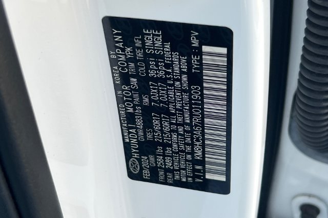 Certified 2024 Hyundai Kona SEL FWD image 40
