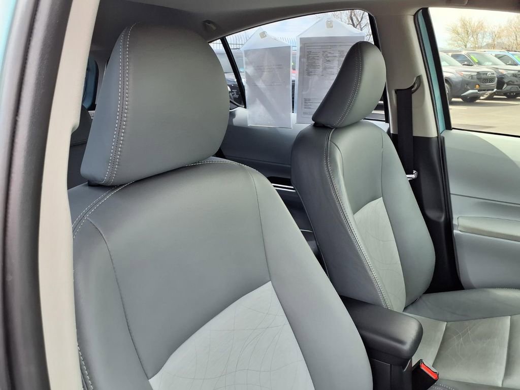 Used 2012 Toyota Prius C Four image 20