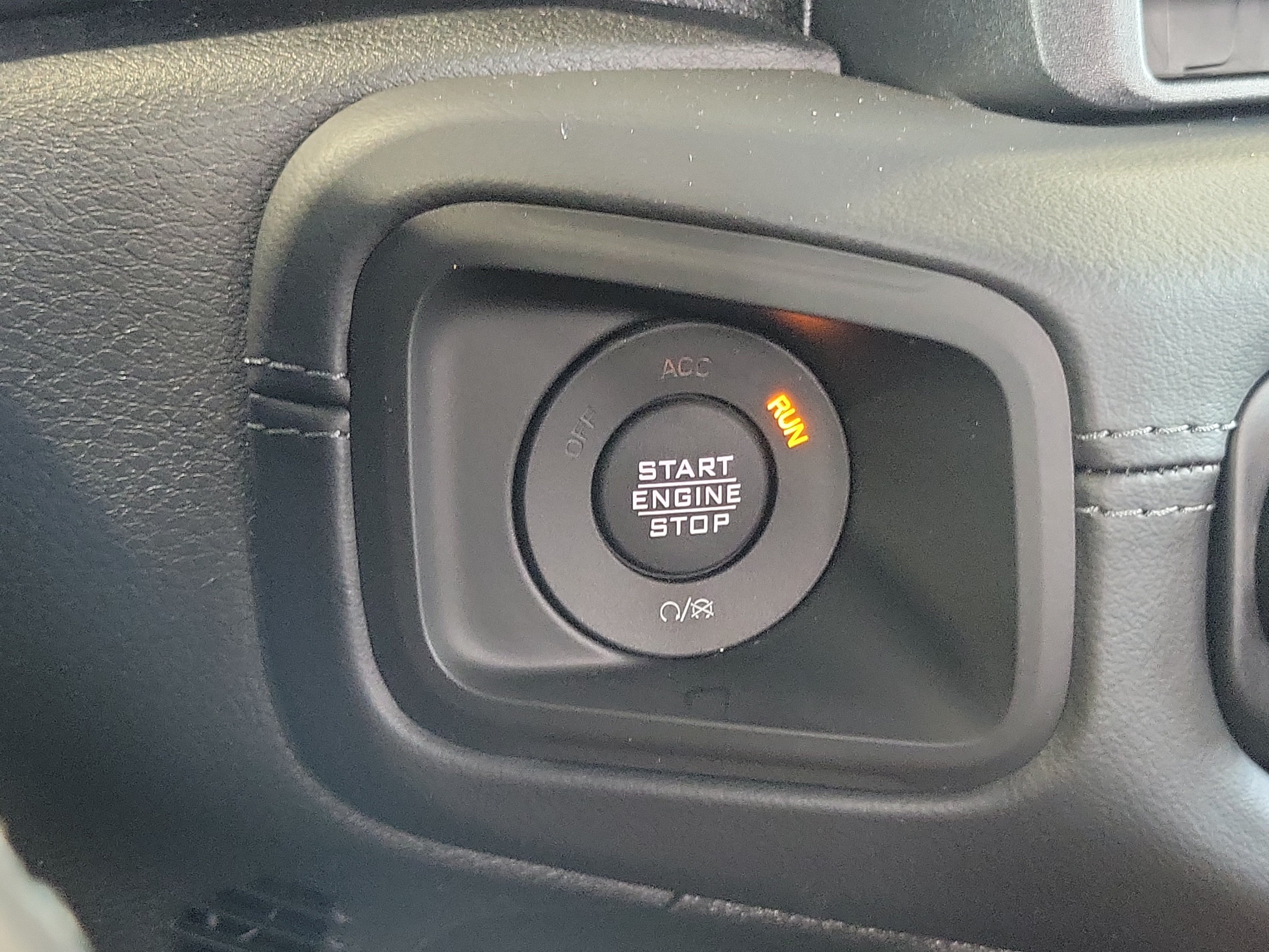 New 2025 Jeep Gladiator Mojave AWD/4WD image 30