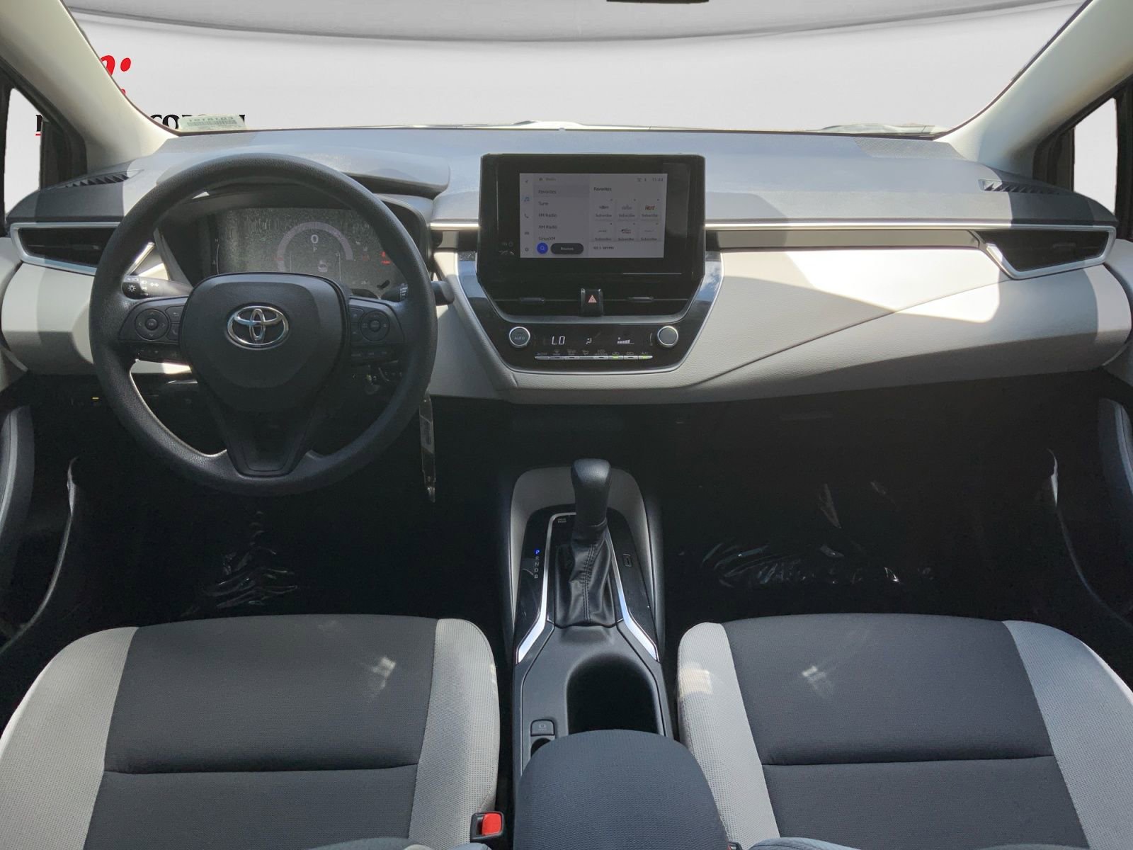 Used 2026 Toyota Corolla LE FWD image 9