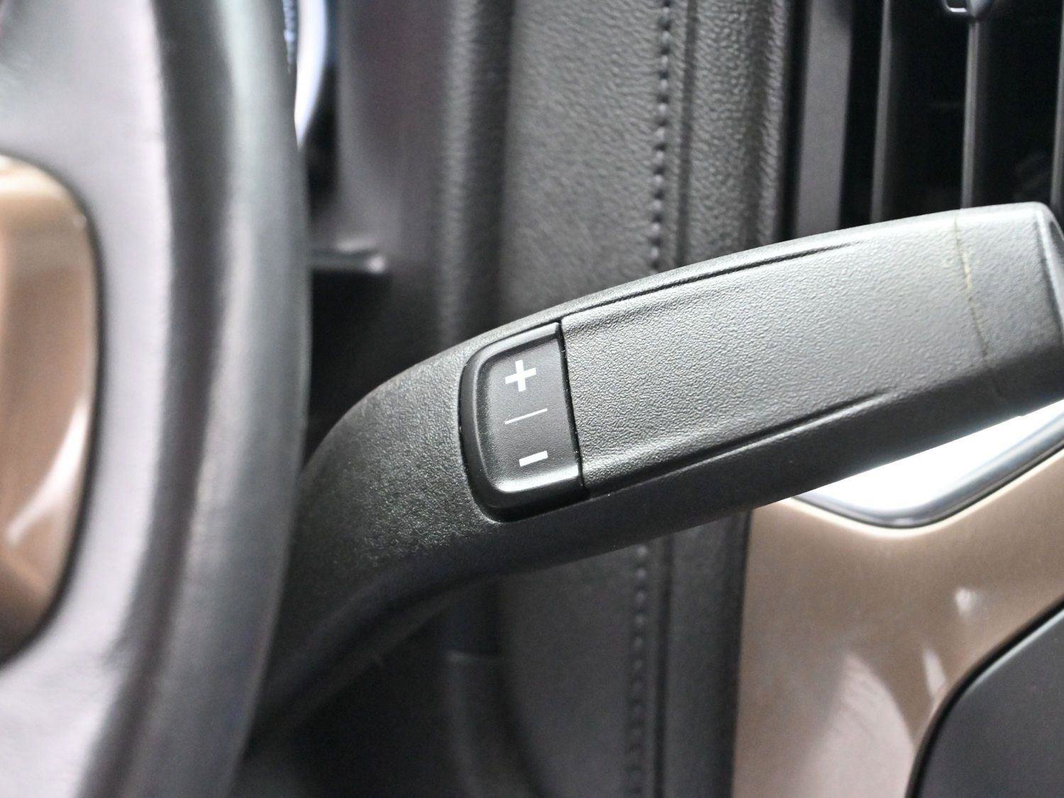 Used 2022 Chevrolet Silverado 2500 High Country w/ LPO, Dark Essentials Package image 32