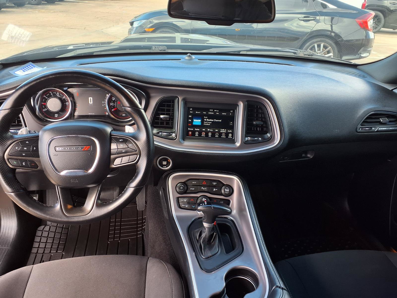 Used 2022 Dodge Challenger GT AWD/4WD image 5