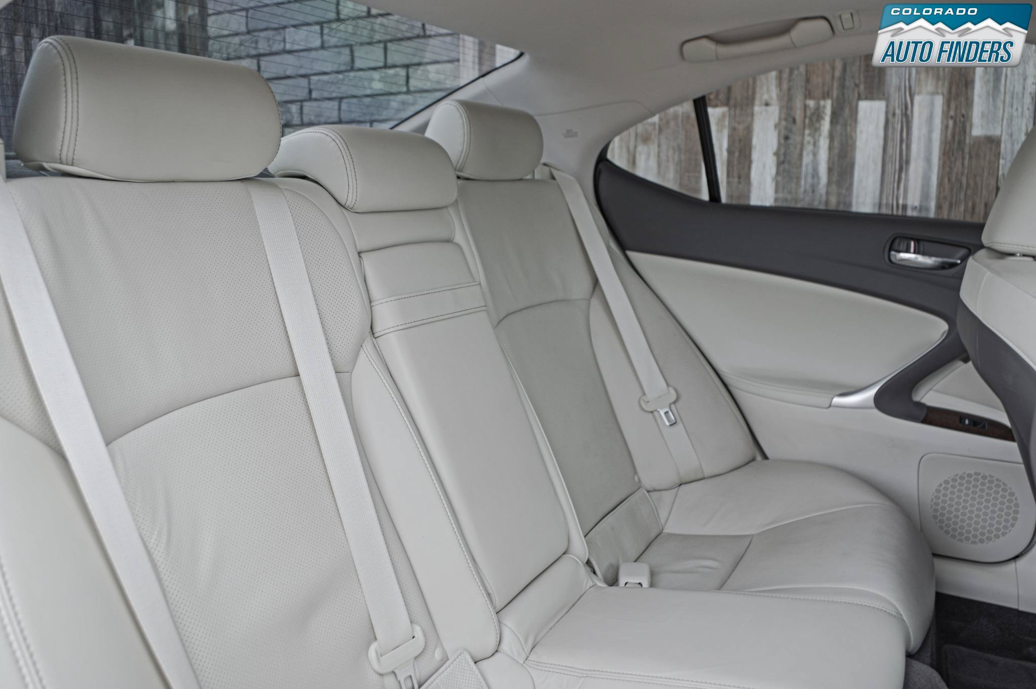 Used 2011 Lexus IS 350 AWD w/ Preferred Accessory Package image 21