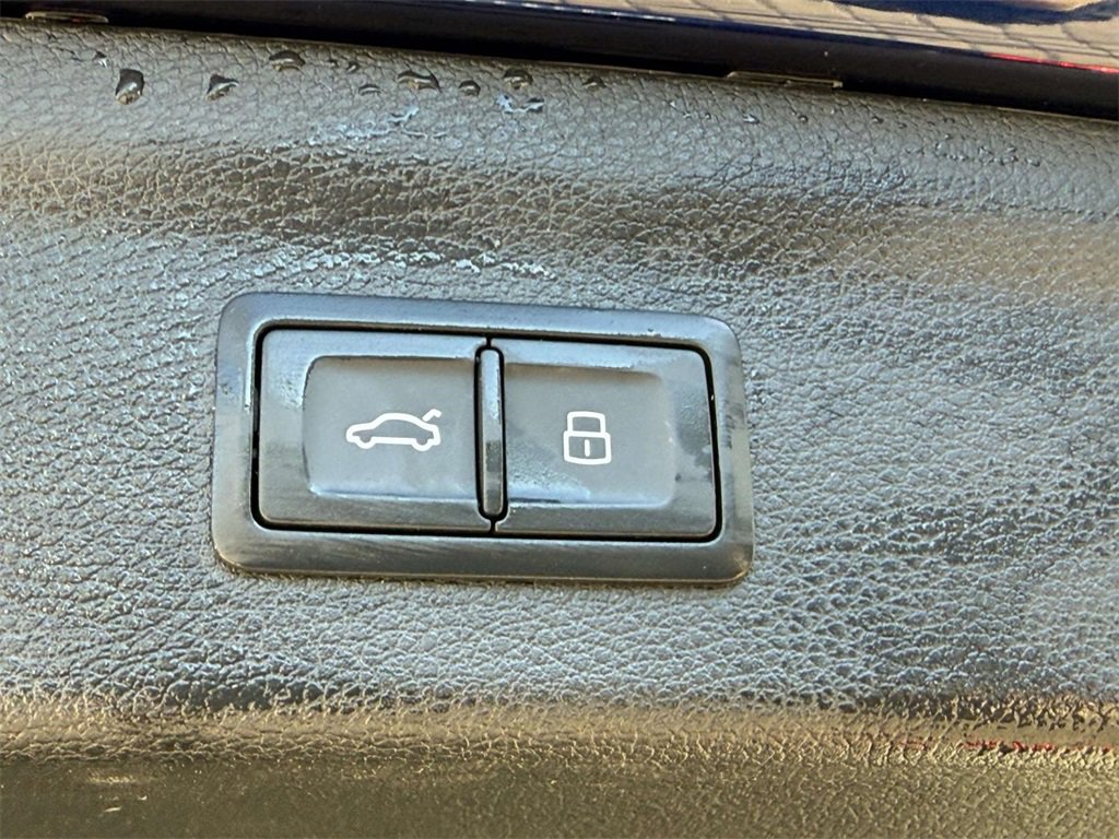 Used 2021 Audi Q3 2.0T Premium Plus w/ Premium Plus Package image 8