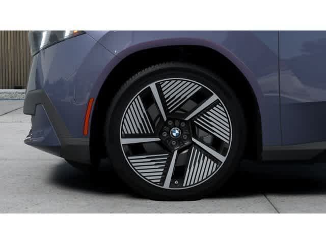 New 2027 BMW iX3 50 xDrive AWD/4WD image 7