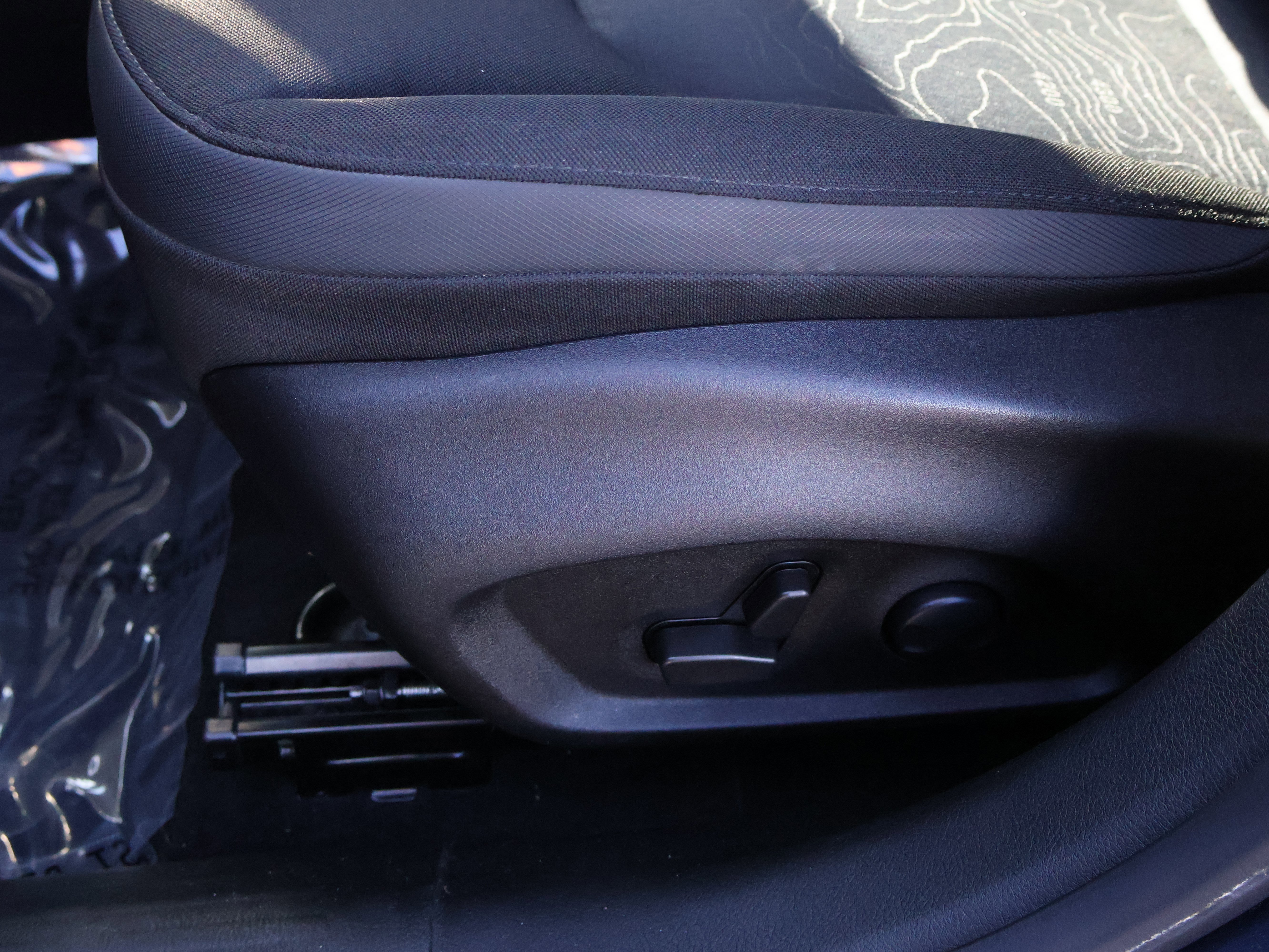 Used 2022 Jeep Renegade Trailhawk image 46