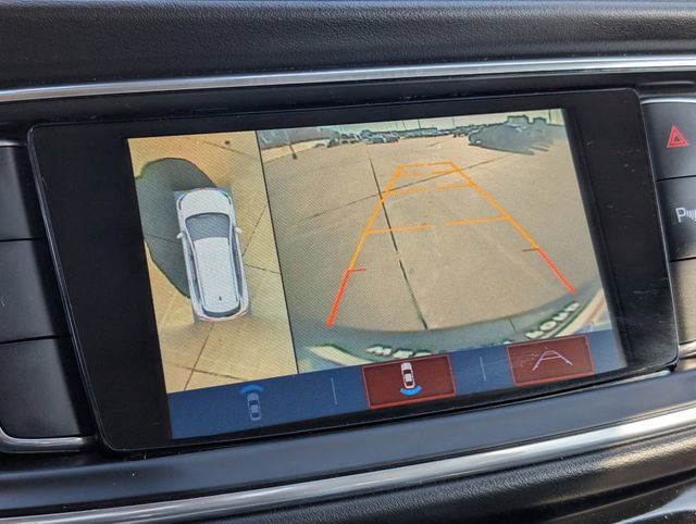 Used 2019 Buick Enclave Essence image 15